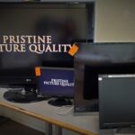 flat screens cropped