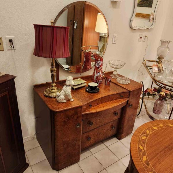 1930's Art Deco Vanity w Mirror