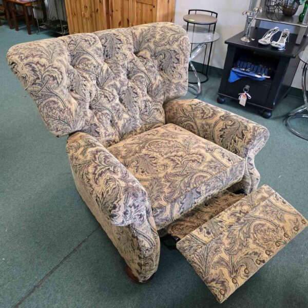 Fabric Recliner Chair - Image 9