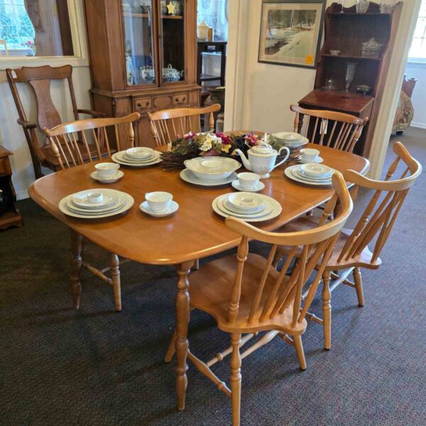 Maple Table & 5 Chairs