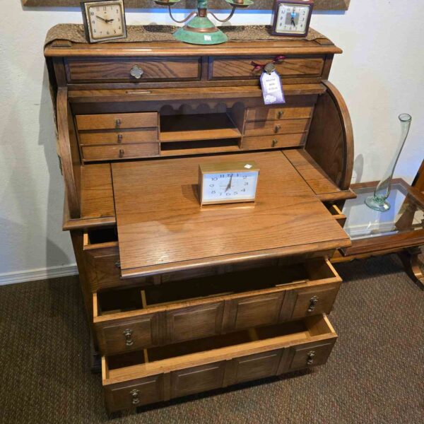 Small Roll Top Desk - Image 3