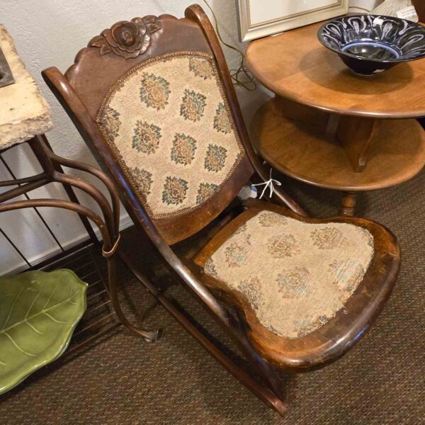 Vintage Rocking Chairs - Image 17