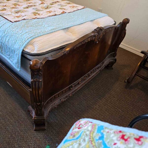 Vintage Twin Bed - Image 2