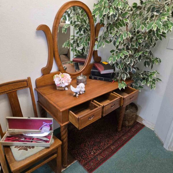 Vintage Vanity with Mirror - Image 3