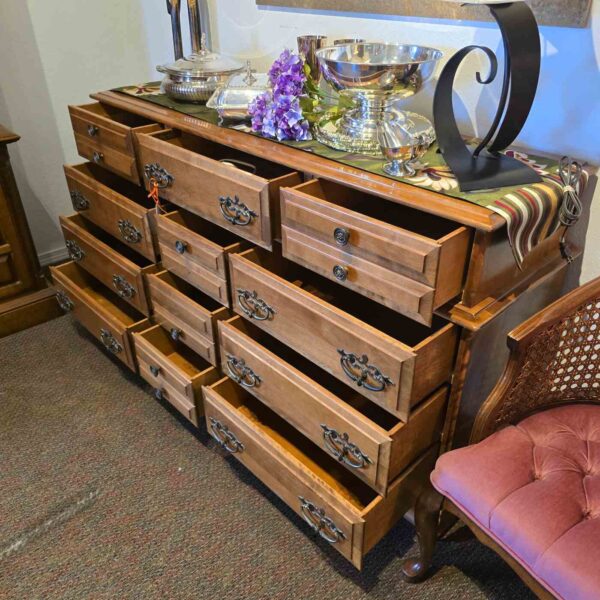 Meredith 12 Drawer Dresser - Image 3