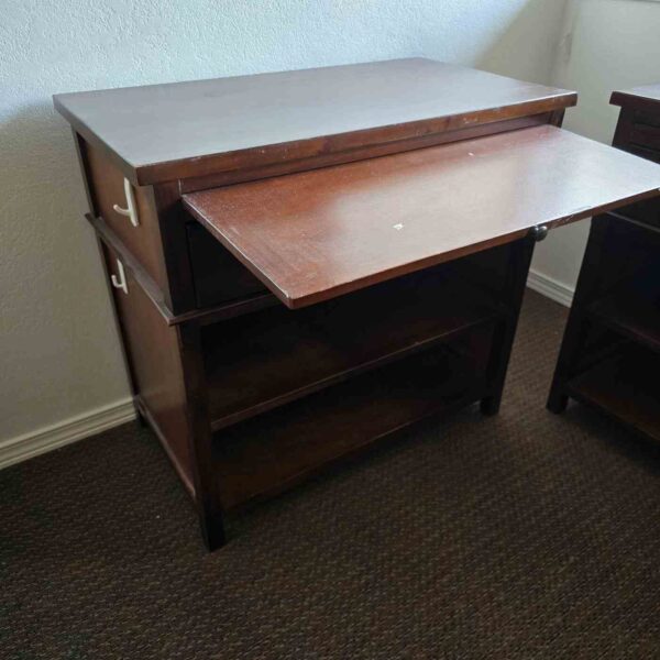 Mahogony Two Drawer End Table - Image 3