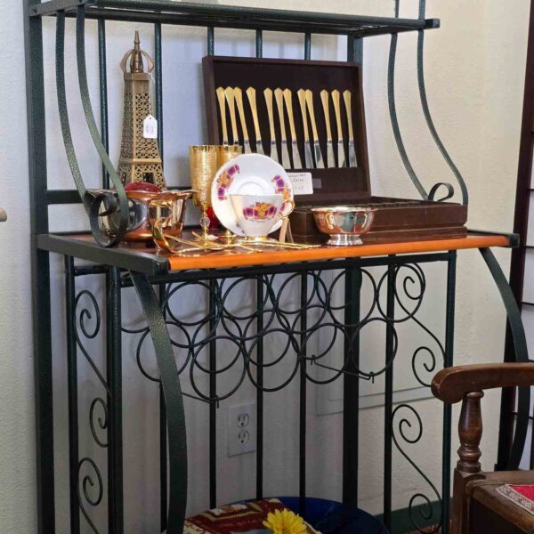 Small Iron Baker's Rack - Image 2