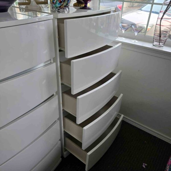 Princess White Chest of Drawers - Image 2