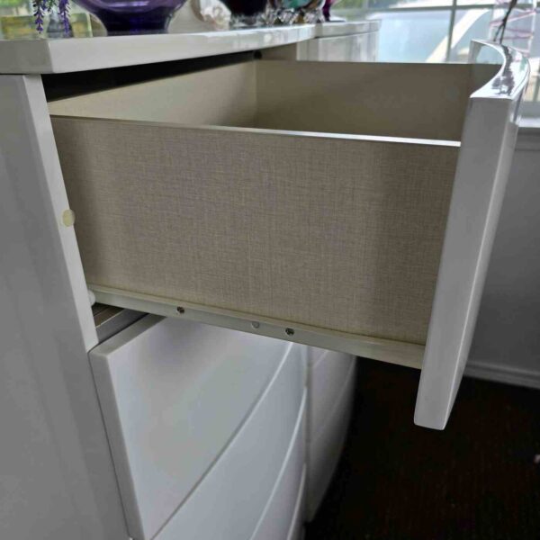 Princess White Chest of Drawers - Image 4
