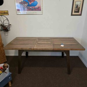 Wood Extendable Dining Table w/Hidden Leaf