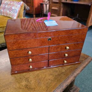 Mahogany Cigar Humidor