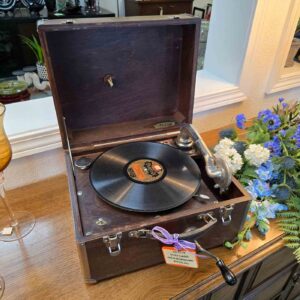 Zetco Suitcase Gramophone