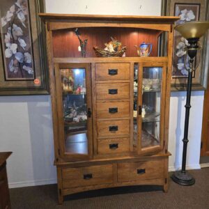 Mission Style Oak Hutch